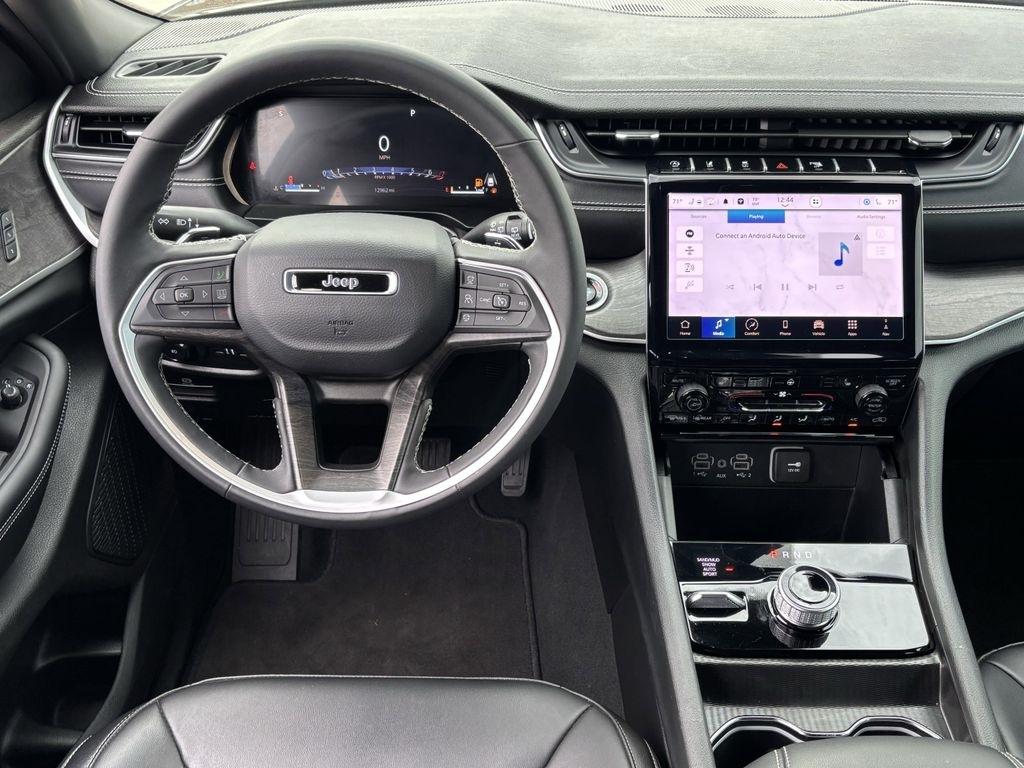 Jeep Grand Cherokee L Limited 4WD 2025