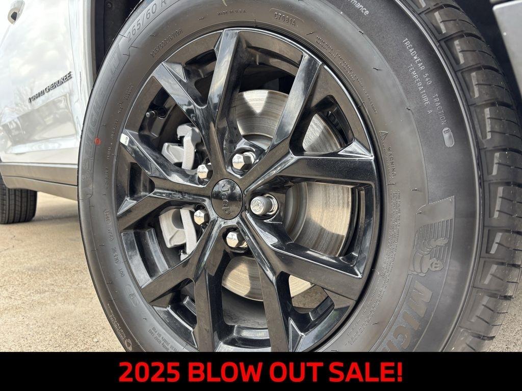 Jeep Grand Cherokee L Laredo 2025