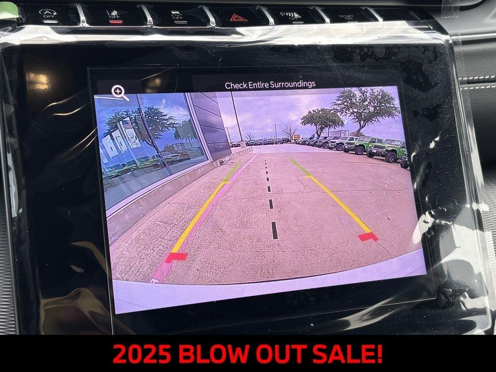 Jeep Grand Cherokee L Laredo 2025