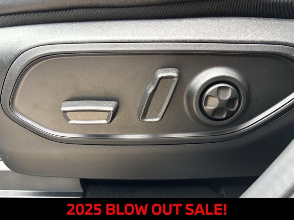 Jeep Grand Cherokee L Laredo 2025