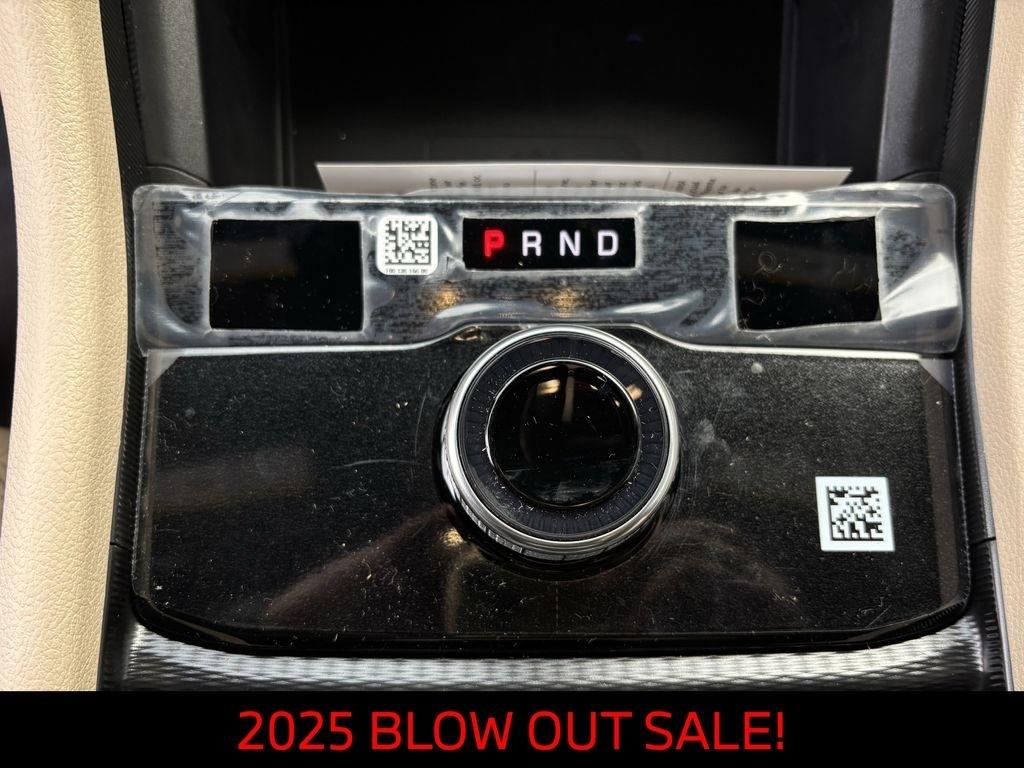 Jeep Grand Cherokee L Limited 2WD 2025