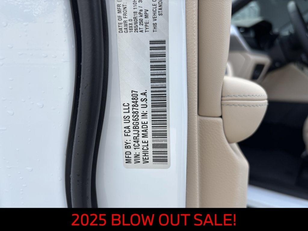 Jeep Grand Cherokee L Limited 2WD 2025