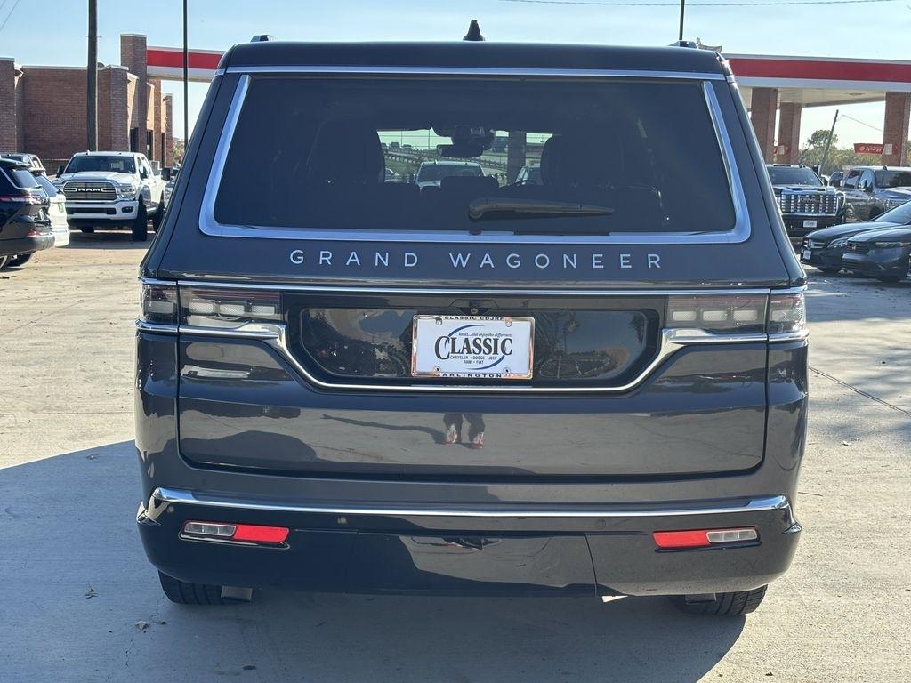 Jeep Grand Wagoneer Base 2024
