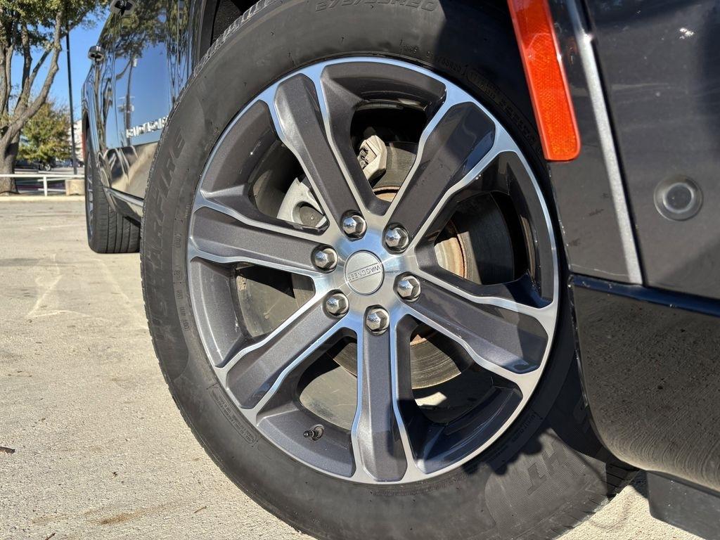 Jeep Grand Wagoneer Base 2024