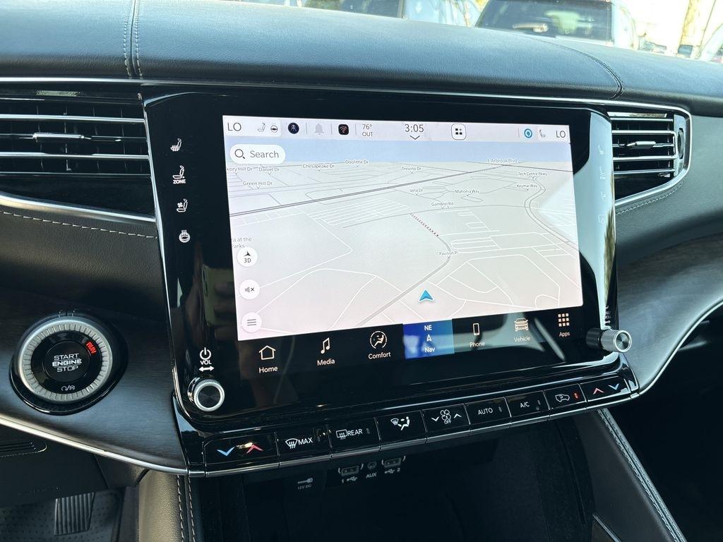 Jeep Grand Wagoneer Base 2024