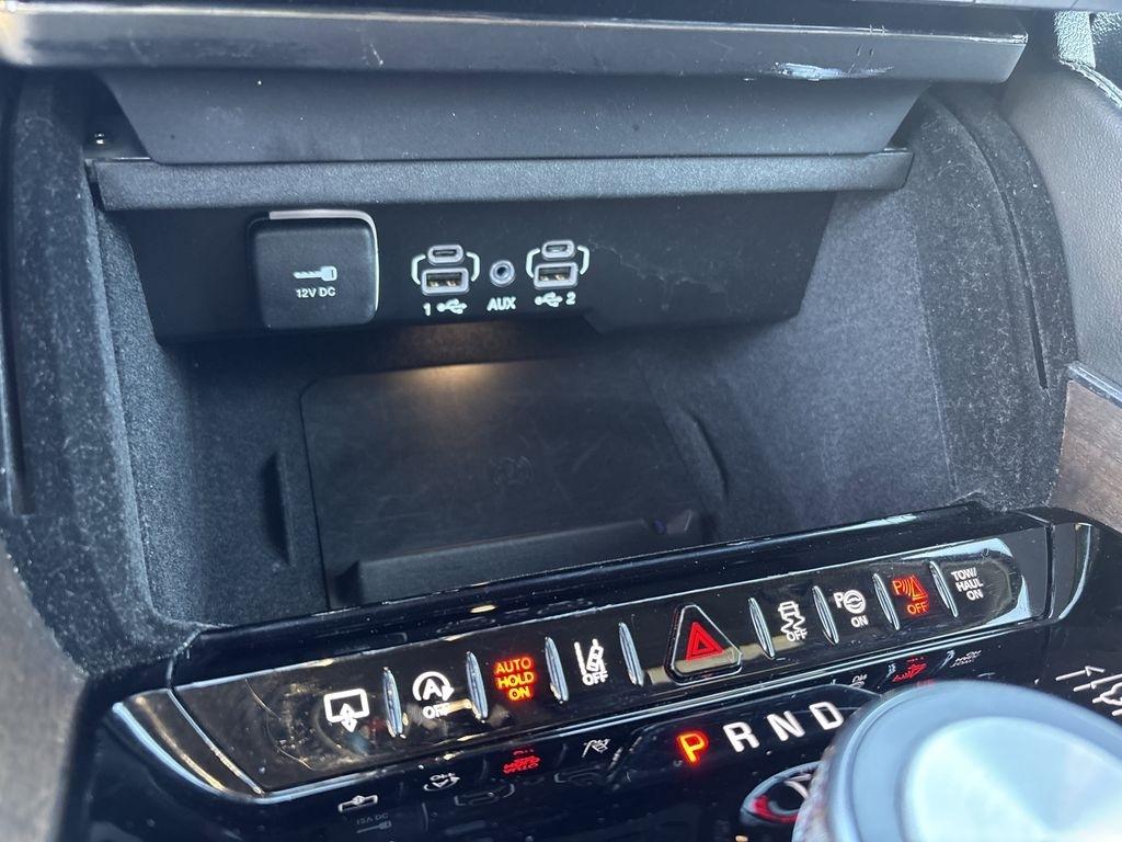 Jeep Grand Wagoneer Base 2024