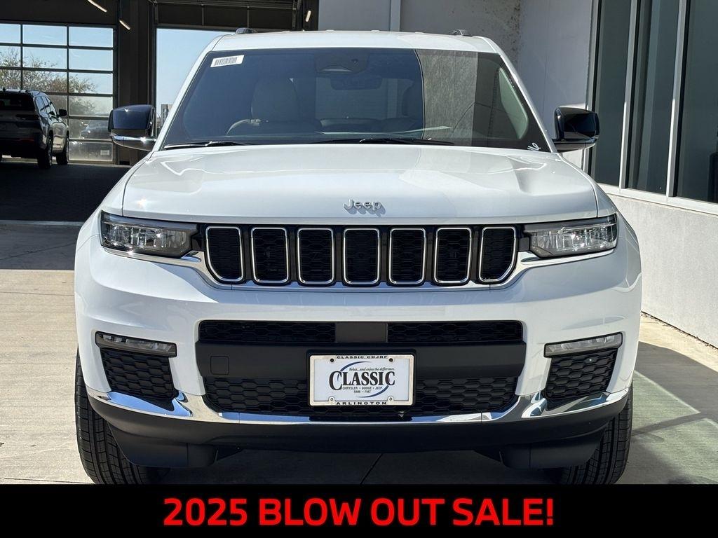 Jeep Grand Cherokee L Limited 4WD 2025