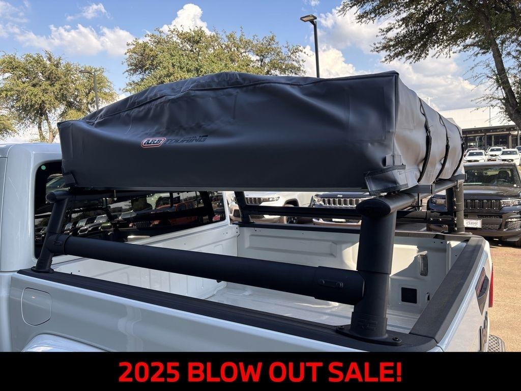 Jeep Gladiator Sport 2025