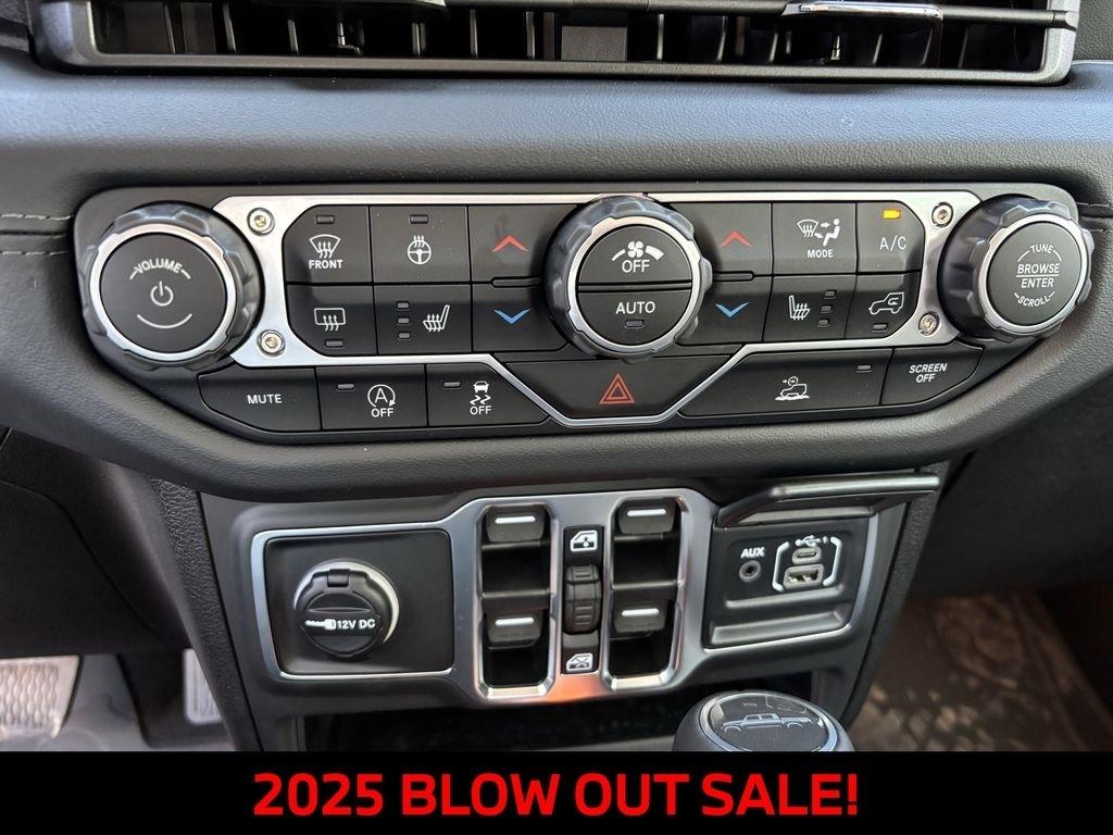 Jeep Gladiator Sport 2025