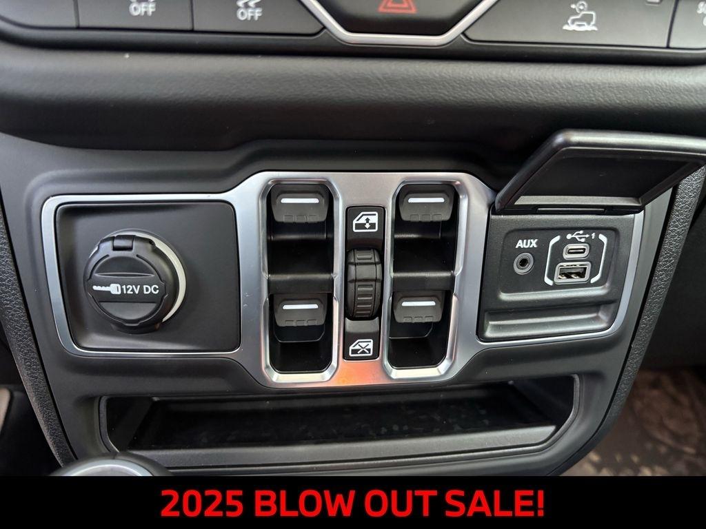 Jeep Gladiator Sport 2025