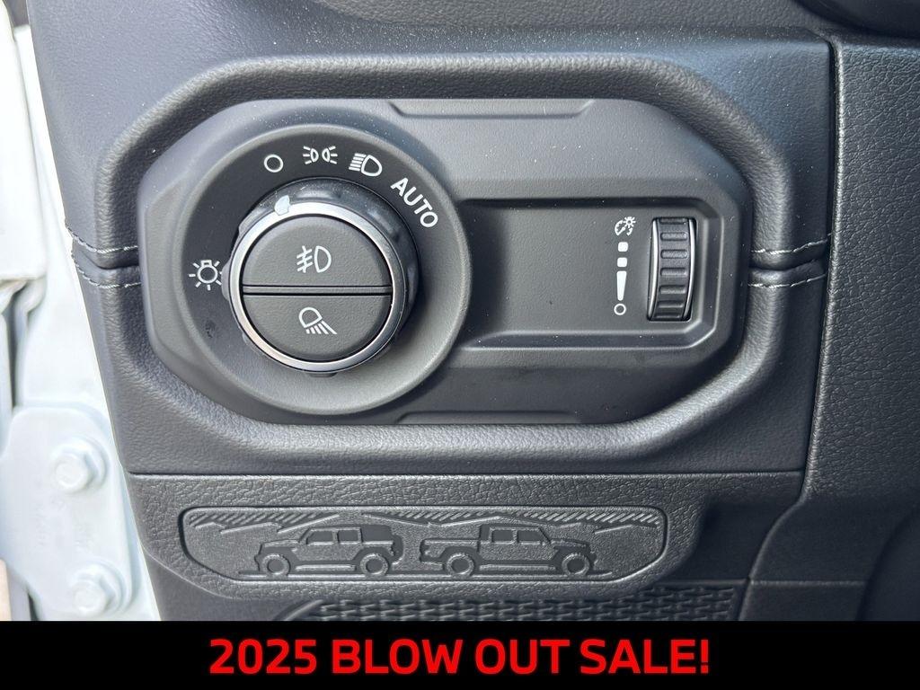 Jeep Gladiator Sport 2025