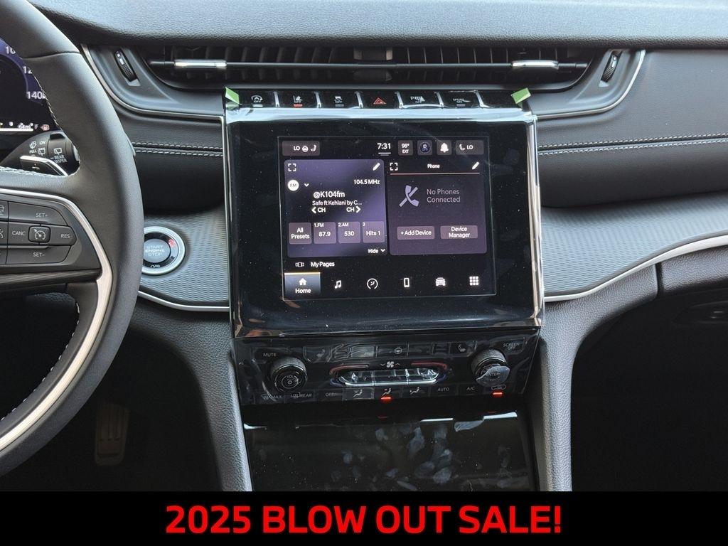 Jeep Grand Cherokee L Laredo 2025