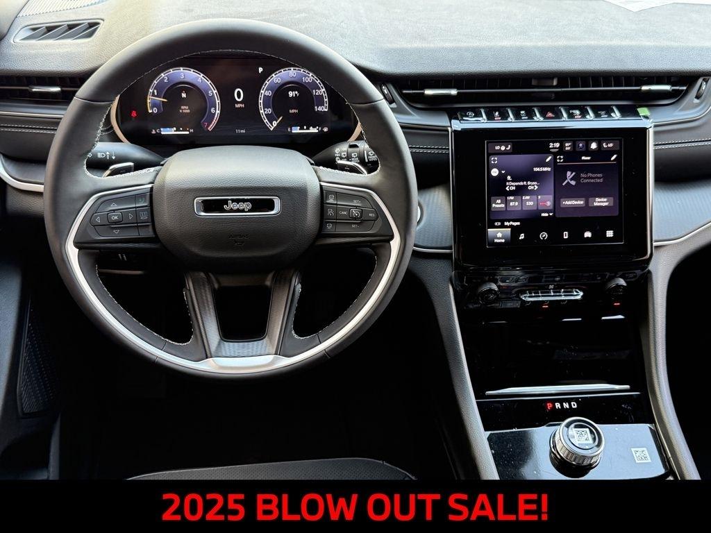 Jeep Grand Cherokee L Laredo 2025