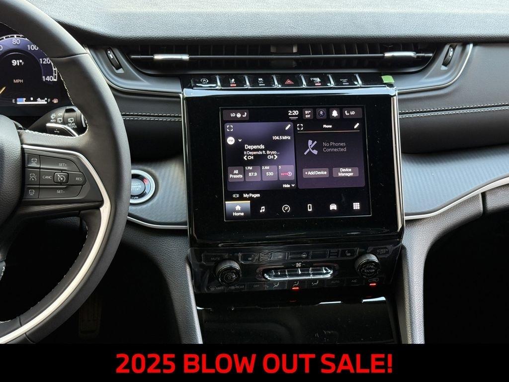 Jeep Grand Cherokee L Laredo 2025