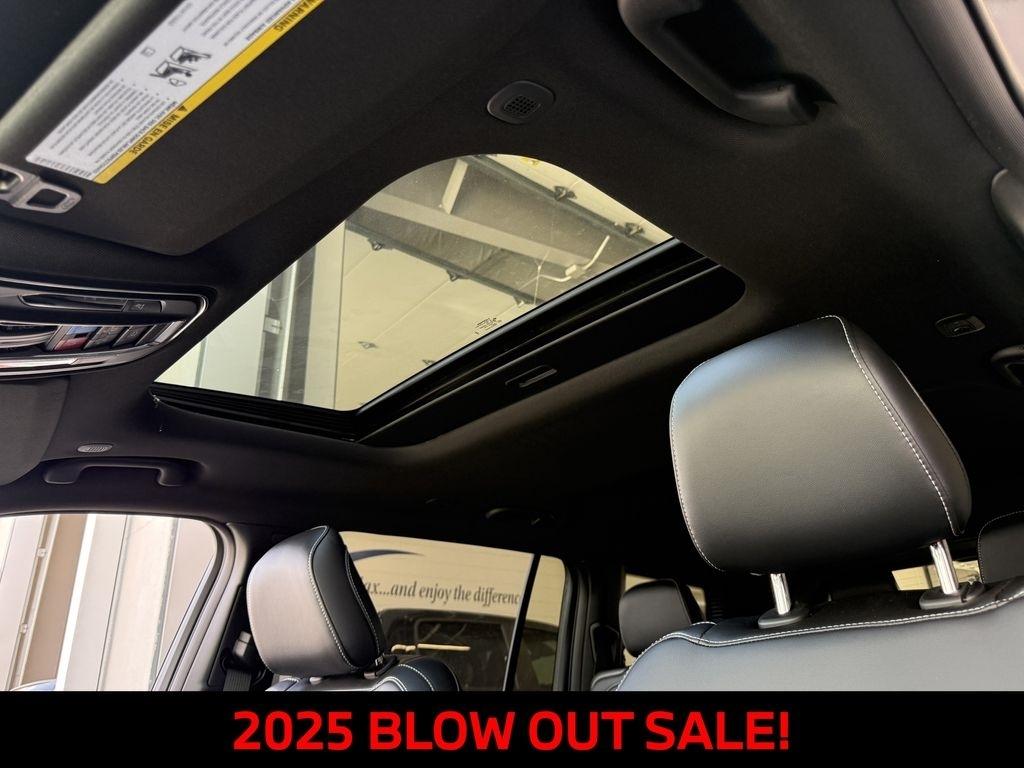 Jeep Grand Cherokee L Laredo 2025