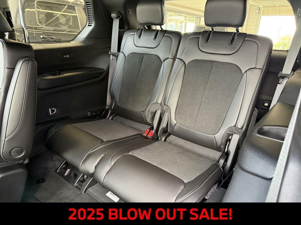 Jeep Grand Cherokee L Laredo 2025