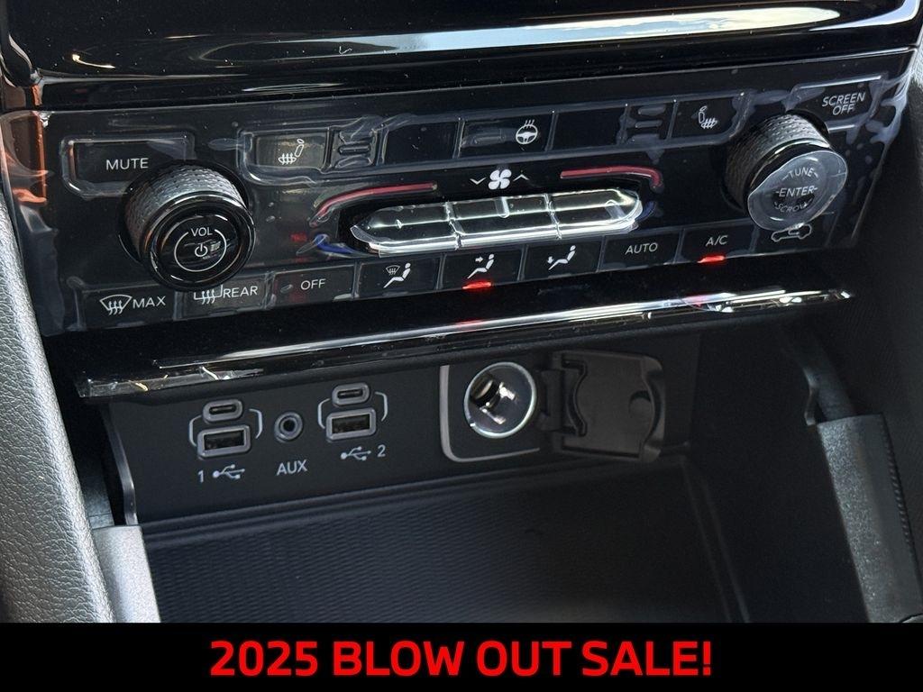 Jeep Grand Cherokee L Laredo 4WD 2025