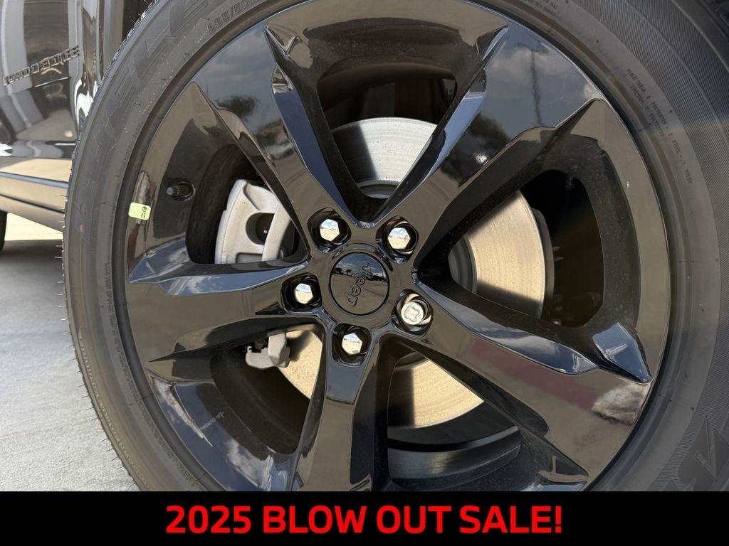 Jeep Grand Cherokee L Laredo 2025