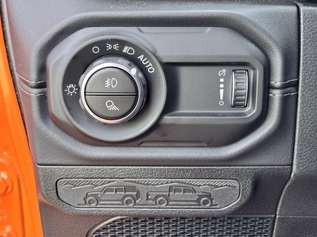 Jeep Gladiator Sport 2025