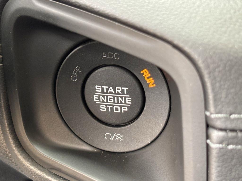 Jeep Gladiator Sport 2025