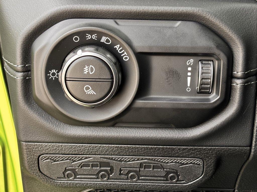 Jeep Gladiator Sport 2025