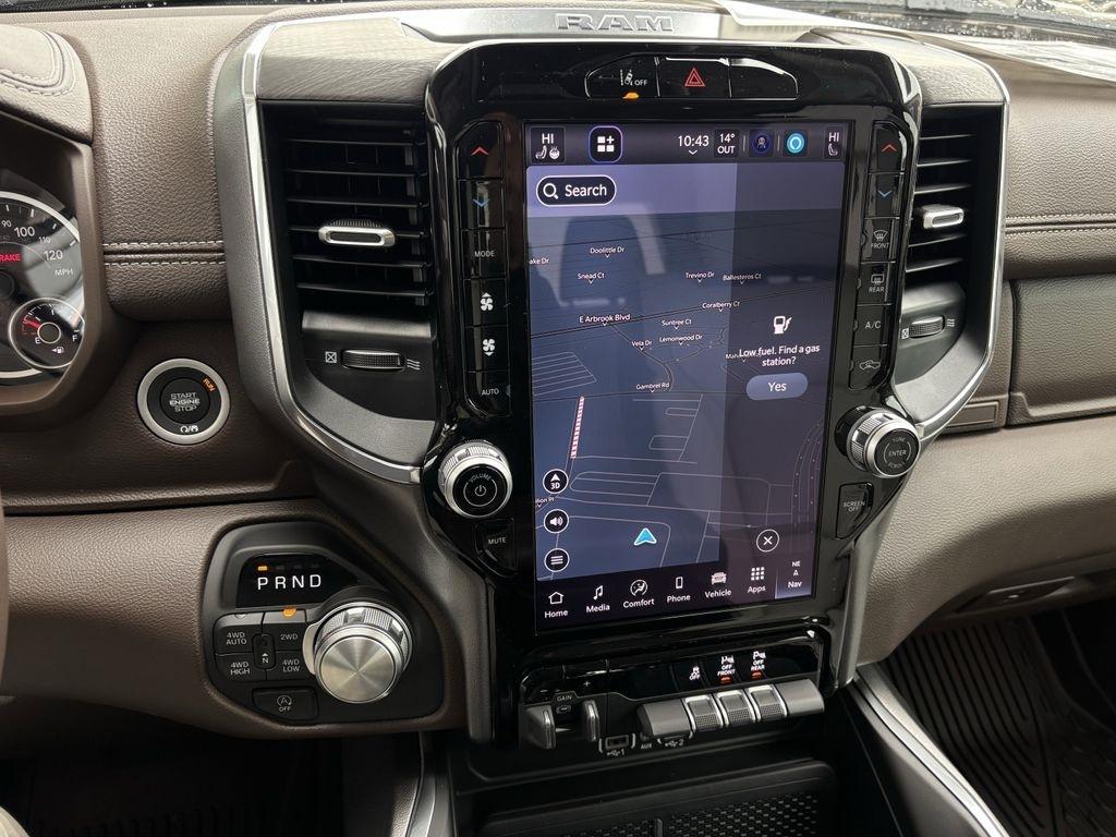 RAM 1500 Laramie Crew Cab SWB 4WD 2026