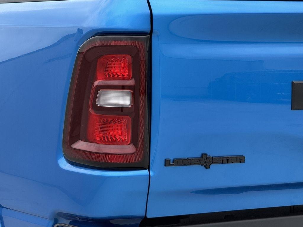 RAM 1500 Big Horn Crew Cab SWB 4WD 2026