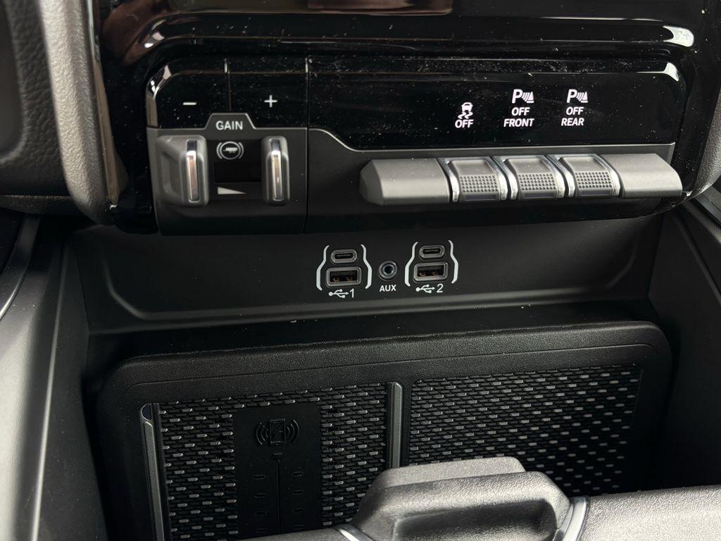 RAM 1500 Big Horn Crew Cab SWB 4WD 2026