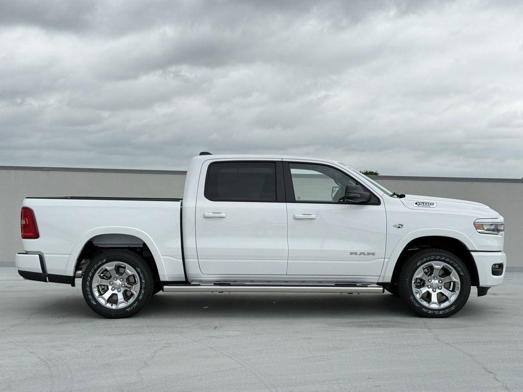 RAM 1500 Big Horn Crew Cab SWB 4WD 2026