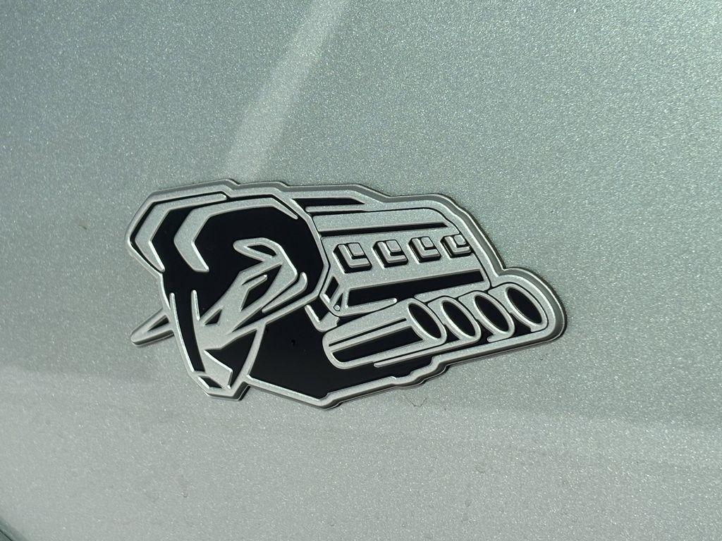 RAM 1500 Big Horn Crew Cab SWB 4WD 2026