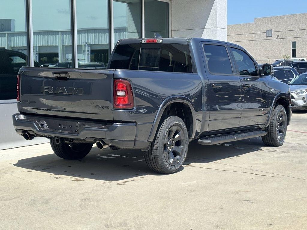 RAM 1500 Big Horn Crew Cab SWB 4WD 2026