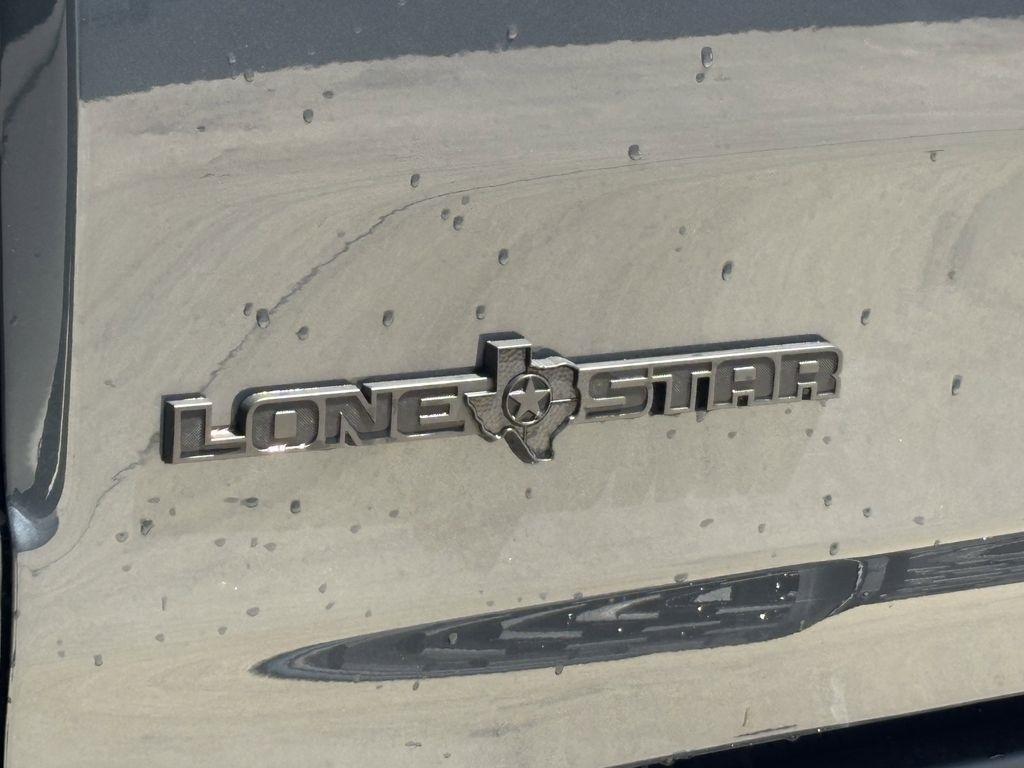 RAM 1500 Big Horn Crew Cab SWB 4WD 2026