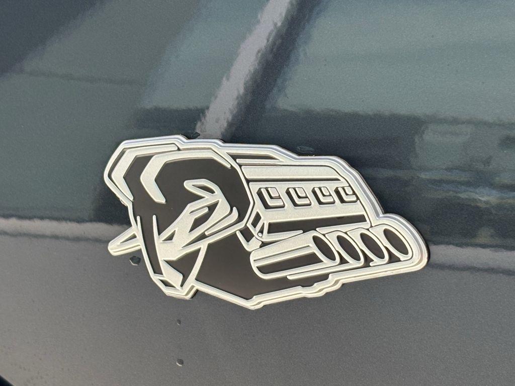 RAM 1500 Big Horn Crew Cab SWB 4WD 2026