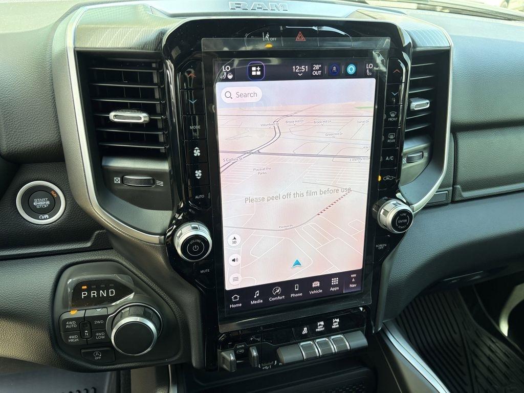 RAM 1500 Big Horn Crew Cab SWB 4WD 2026