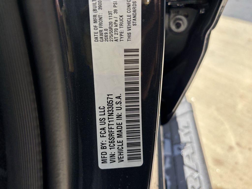 RAM 1500 Big Horn Crew Cab SWB 4WD 2026