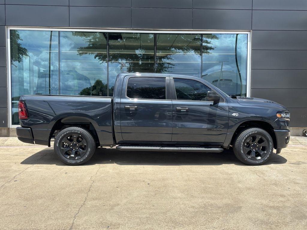 RAM 1500 Tradesman Crew Cab SWB 4WD 2026