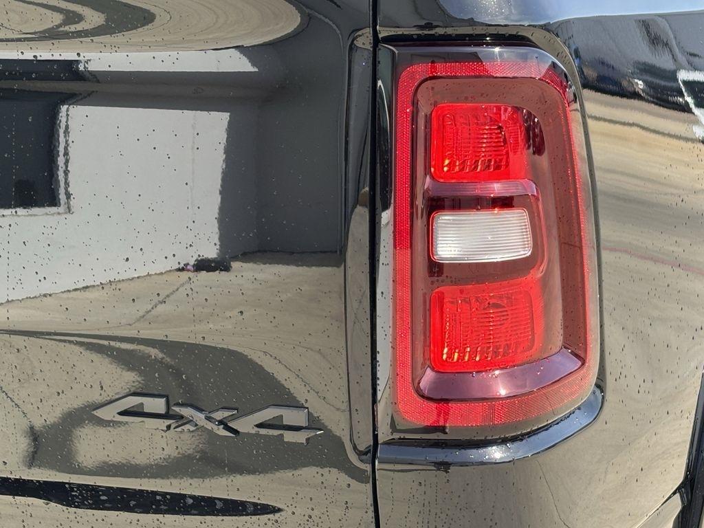 RAM 1500 Big Horn Crew Cab SWB 4WD 2026