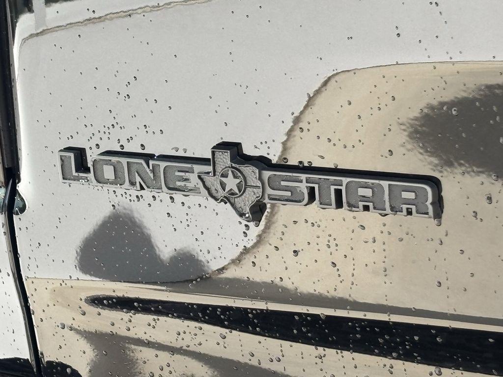 RAM 1500 Big Horn Crew Cab SWB 4WD 2026