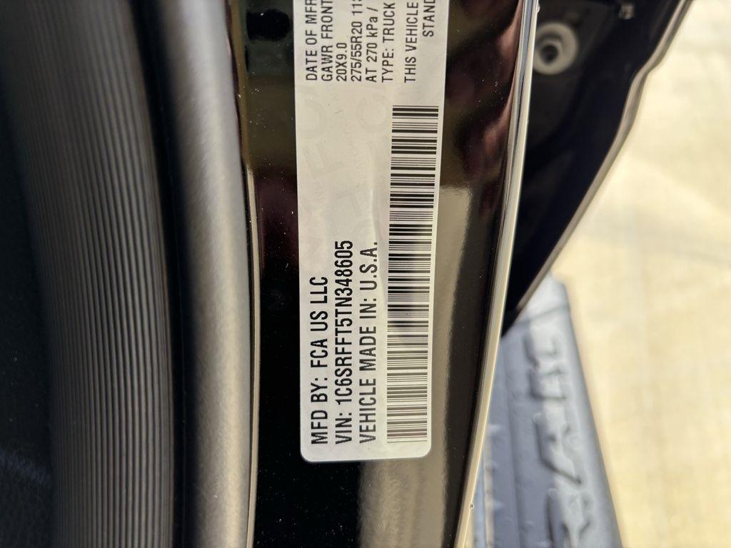 RAM 1500 Big Horn Crew Cab SWB 4WD 2026