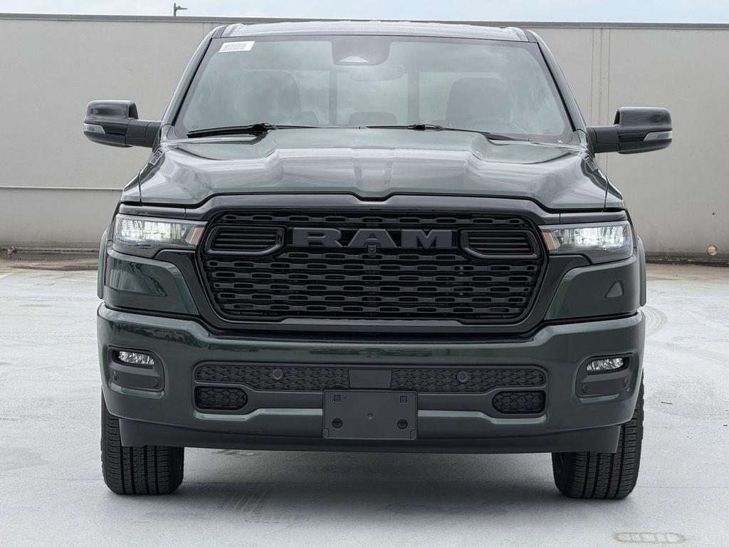 RAM 1500 Big Horn Crew Cab SWB 4WD 2026