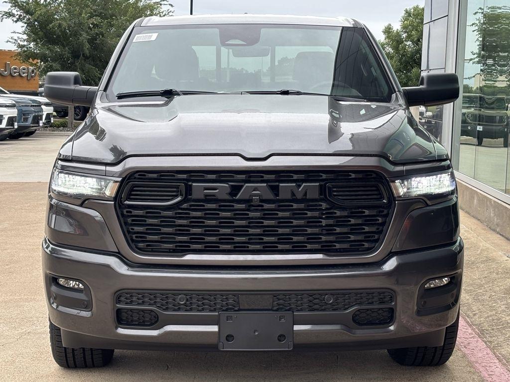 RAM 1500 Tradesman Crew Cab SWB 2WD 2026