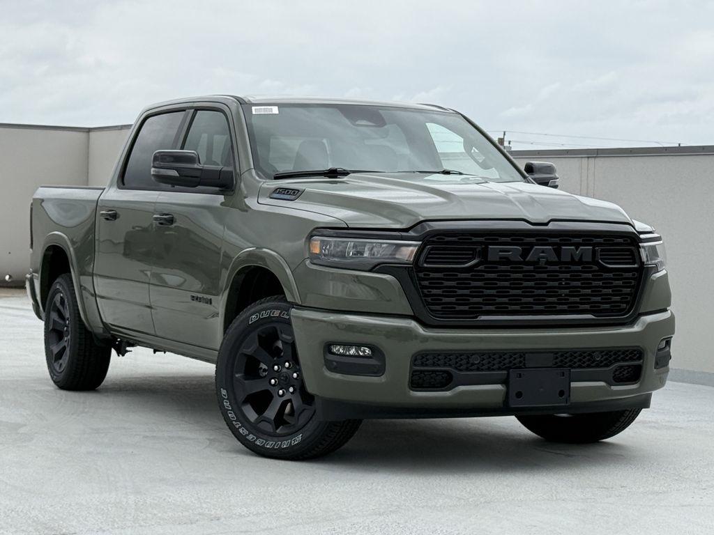 RAM 1500 Big Horn Crew Cab SWB 4WD 2026