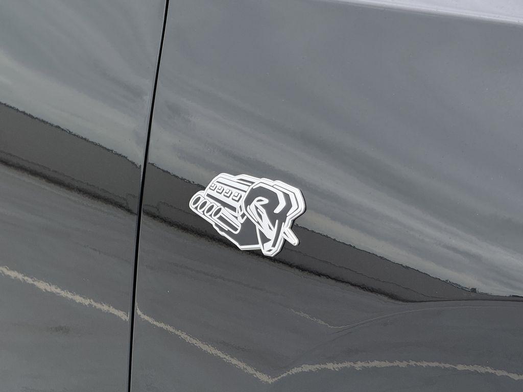RAM 1500 Tradesman Crew Cab SWB 2WD 2026