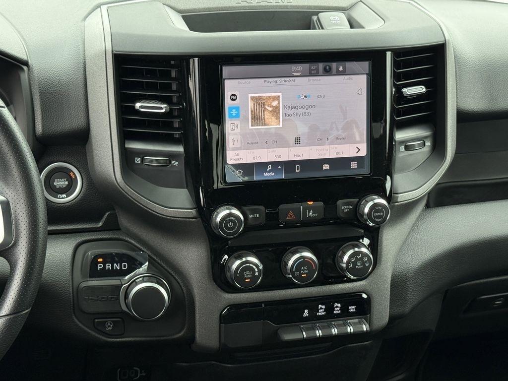 RAM 1500 Tradesman Crew Cab SWB 2WD 2026