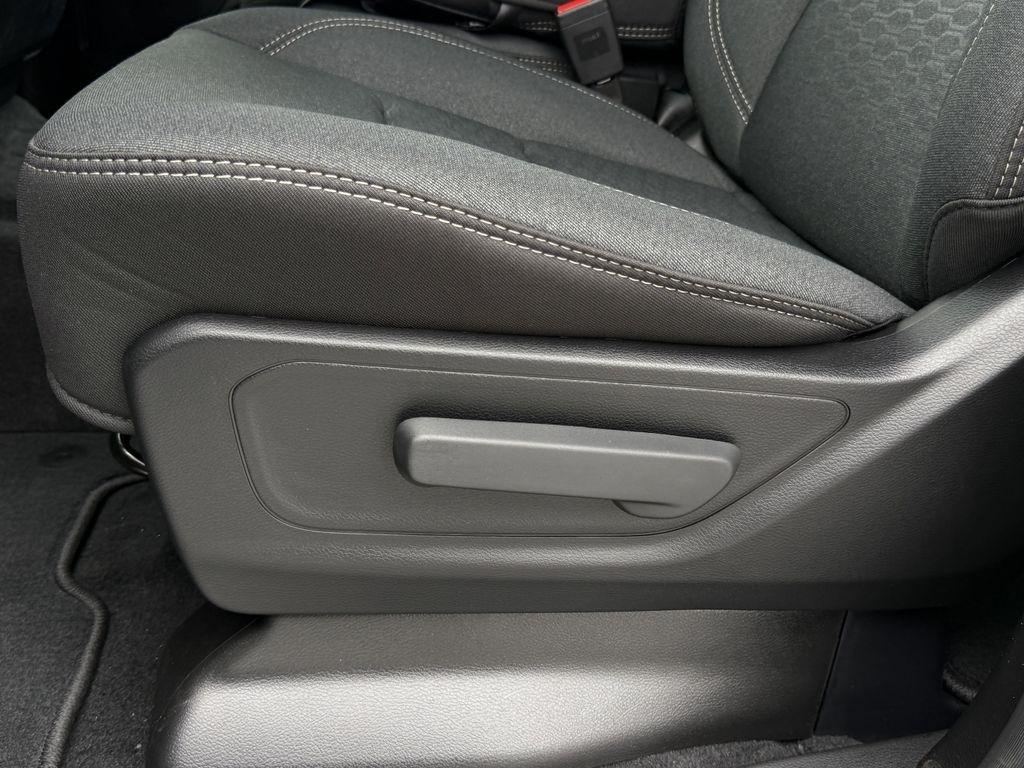 RAM 1500 Tradesman Crew Cab SWB 2WD 2026