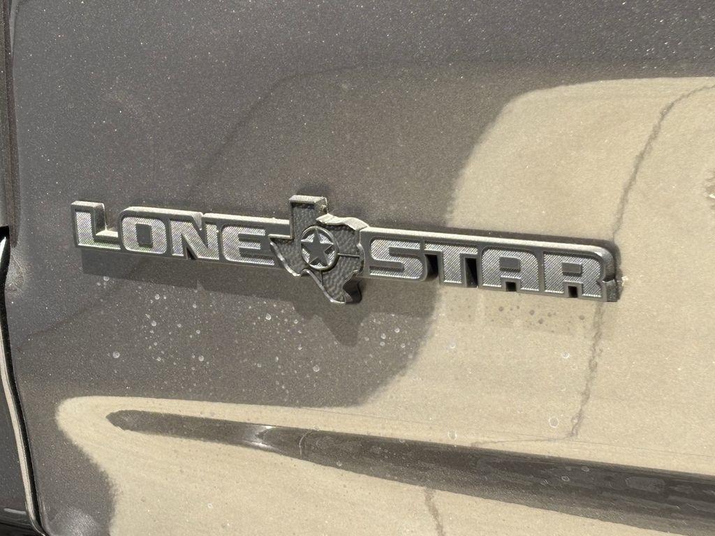 RAM 1500 Big Horn Crew Cab SWB 4WD 2026