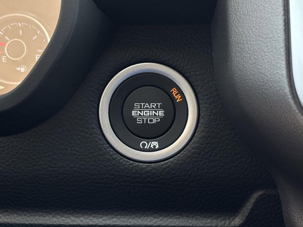 RAM 1500 Big Horn Crew Cab SWB 4WD 2026