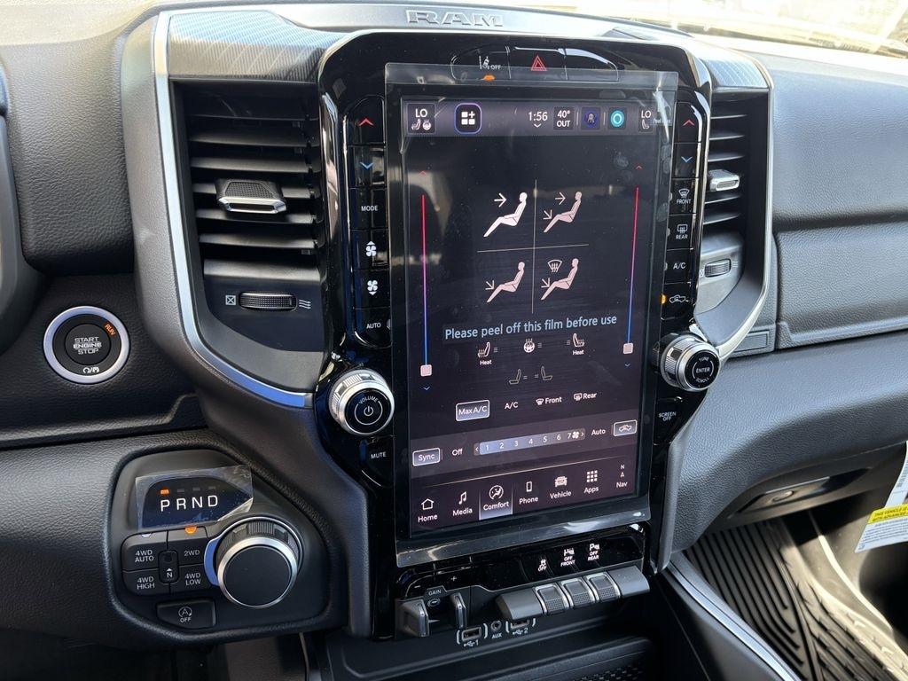 RAM 1500 Big Horn Crew Cab SWB 4WD 2026