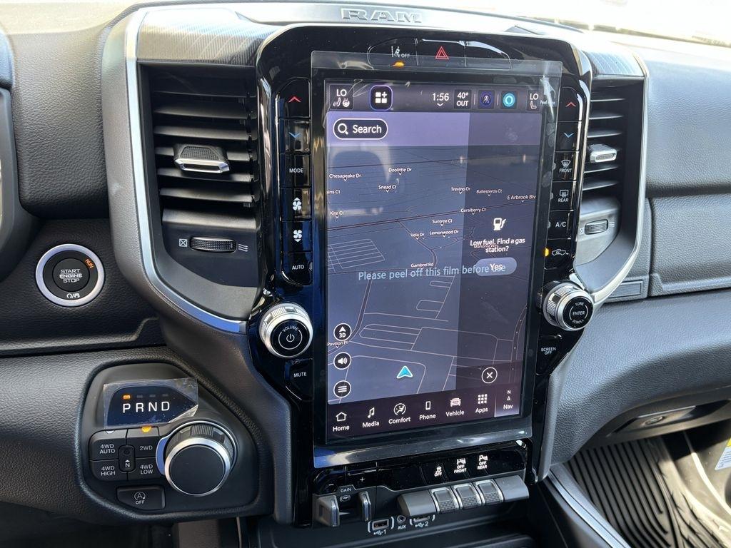 RAM 1500 Big Horn Crew Cab SWB 4WD 2026