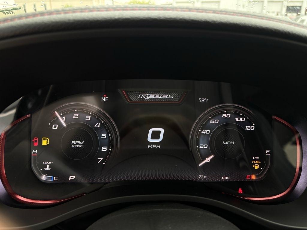 RAM 1500 Rebel Crew Cab SB 4WD 2026